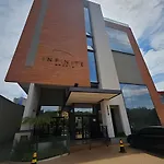 Edificio Infinite